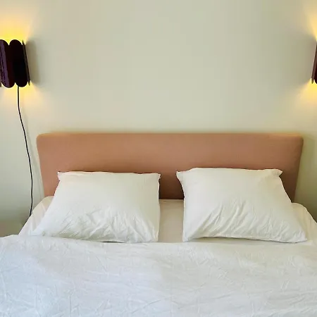 Sunny With A Beautiful View! Apartman