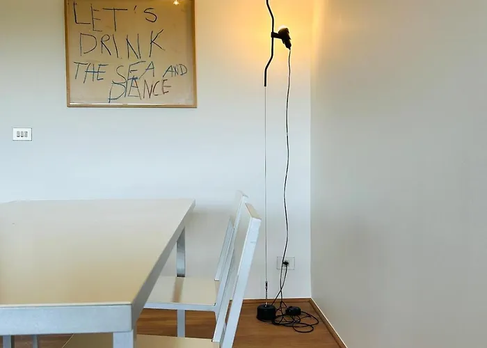 Apartment Sunny With A Beautiful View! Ostend