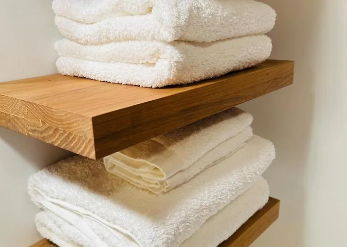 Sunny With A Beautiful View! Apartment