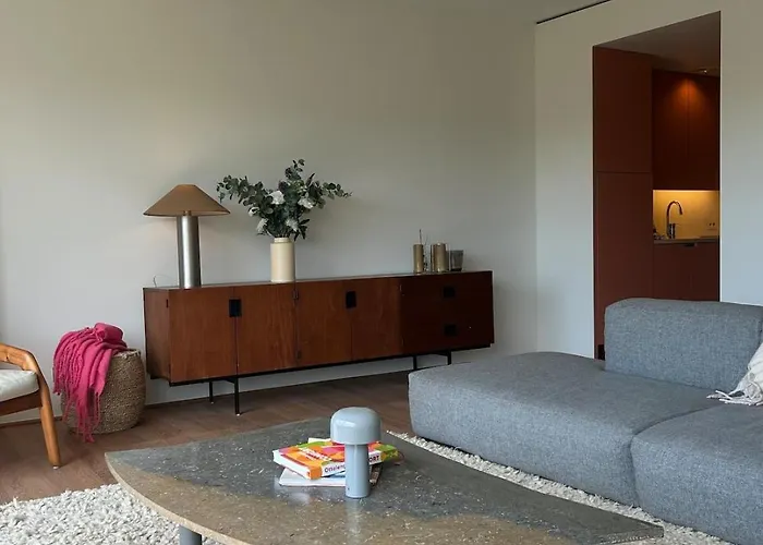 Sunny With A Beautiful View! Apartman Ostende